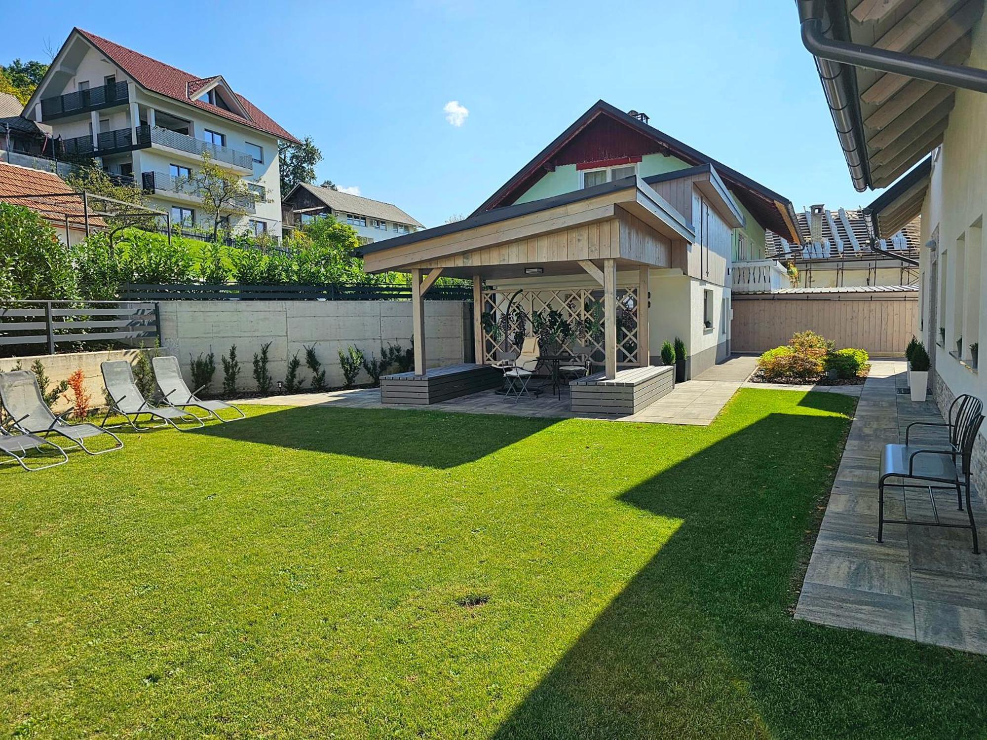 Prima Countryside Apartments Zirovnica Esterno foto